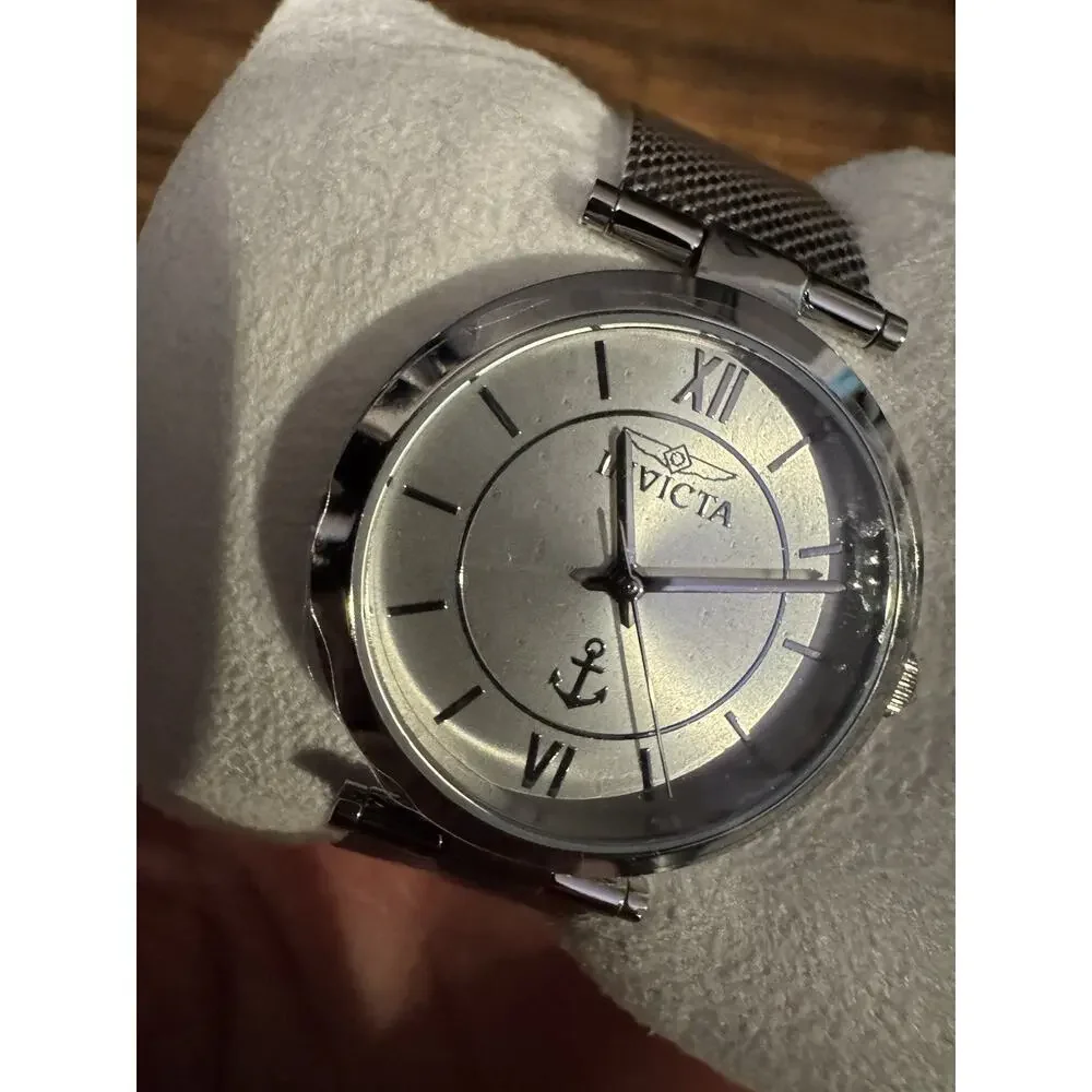 Invicta Women's Silver Dial Wristwatch Mesh Band w/ Bracelet in Box